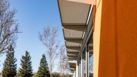 Side Building View of Redwood Food Bank