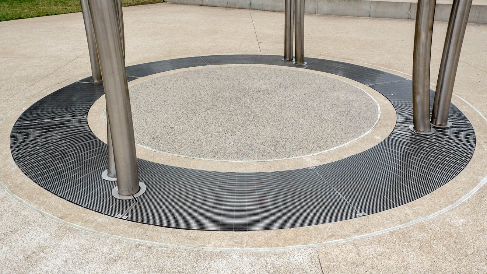 Trench Grating & Fountain Drain Covers