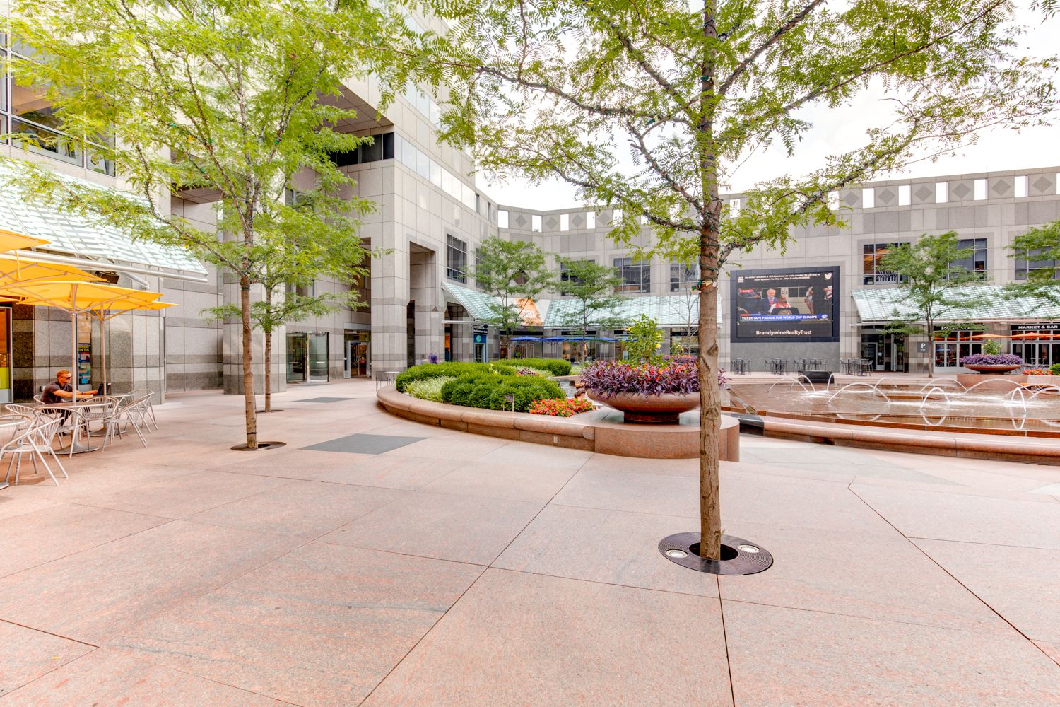 Tree Grating Commerce Square Hendrick Manufacturing