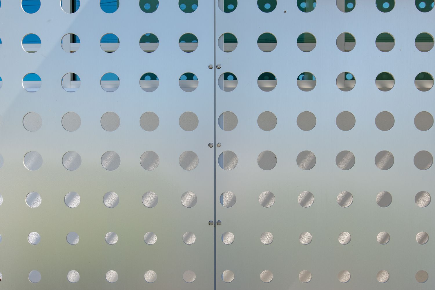 Perforated Metal Facade - Shands | Hendrick Manufacturing